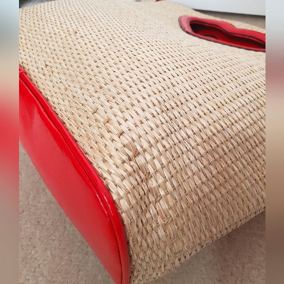 XOXO woven clutch bag natural bright red heart handle handbag imitation straw - Picture 15 of 15